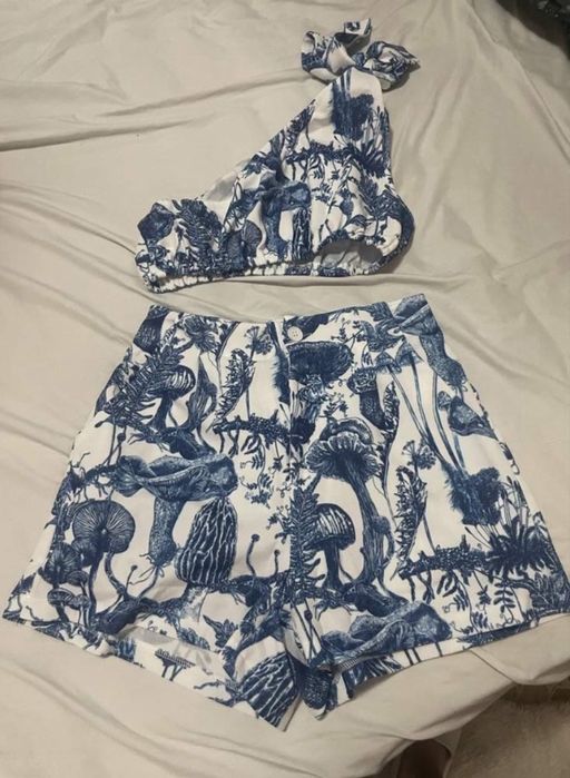 Чисто ново комплектче