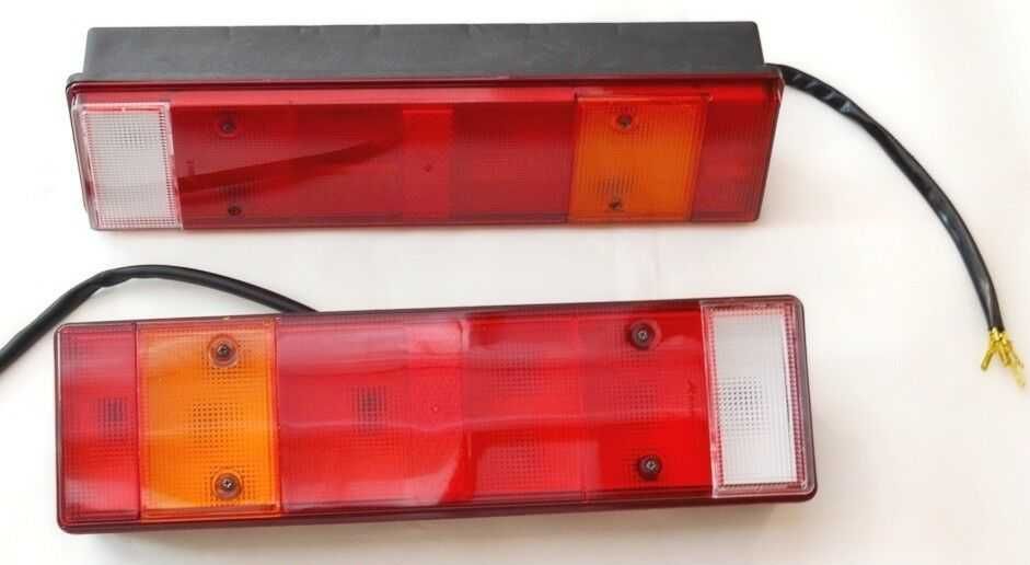 1 бр. Универсални задни светлини стопове , стоп с крушка 12-24V