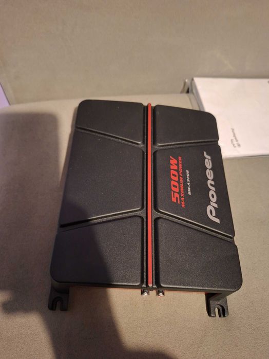Усилвател за кола Pioneer 500w.