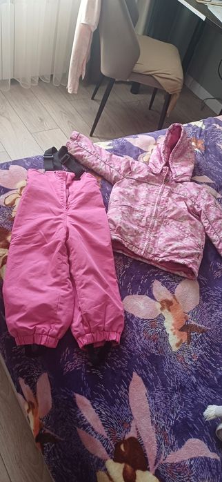 Демисезонный костюм на девочку