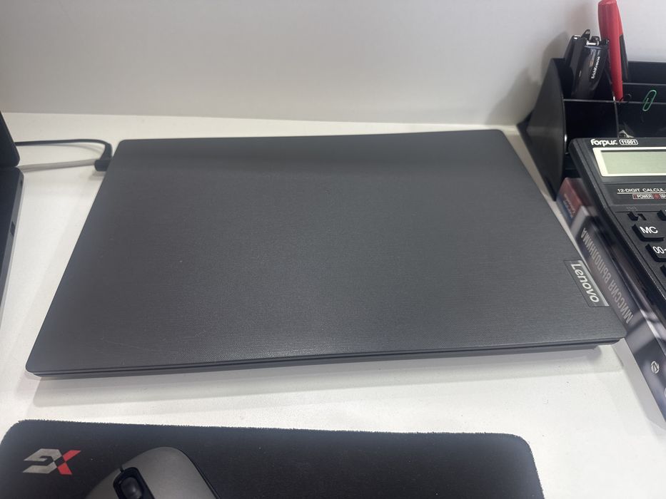 Ноутбук core i3 серого цвета