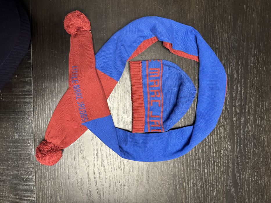 Set caciula+fular marc jacobs