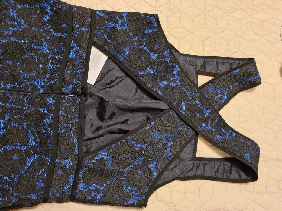 Намалена Рокля Guess