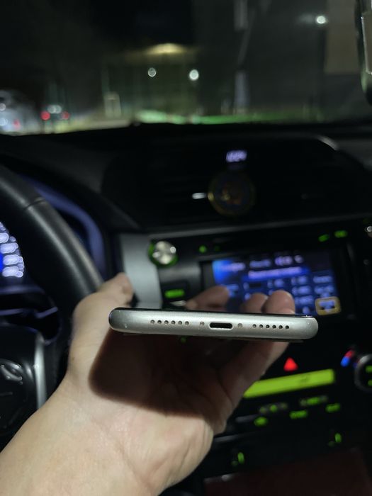 Продам iPhone 11 // Айфон 11