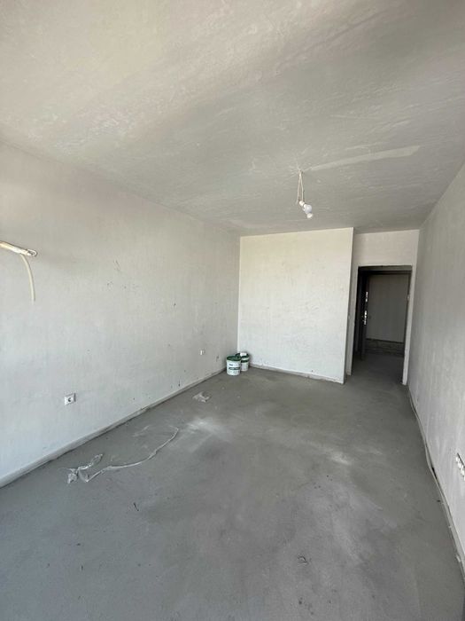 Продава се Двустаен апартамент в Пловдив, Тракия - 72 кв.м за 1289 €/кв.м - Снимка #2