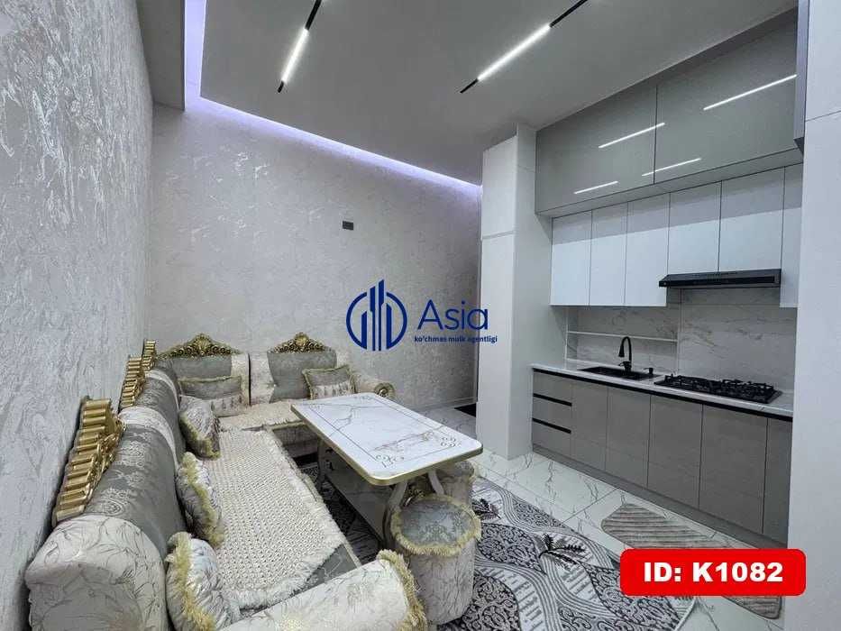 K1082 Test markazi 7mikrorayondan 2 xonalik kvartira sotiladi