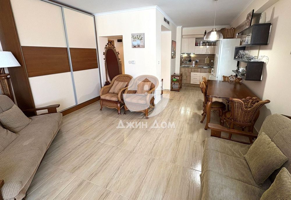 Продава се Двустаен апартамент в к.к. Слънчев бряг - 83 кв.м за 682 €/кв.м - Снимка #3