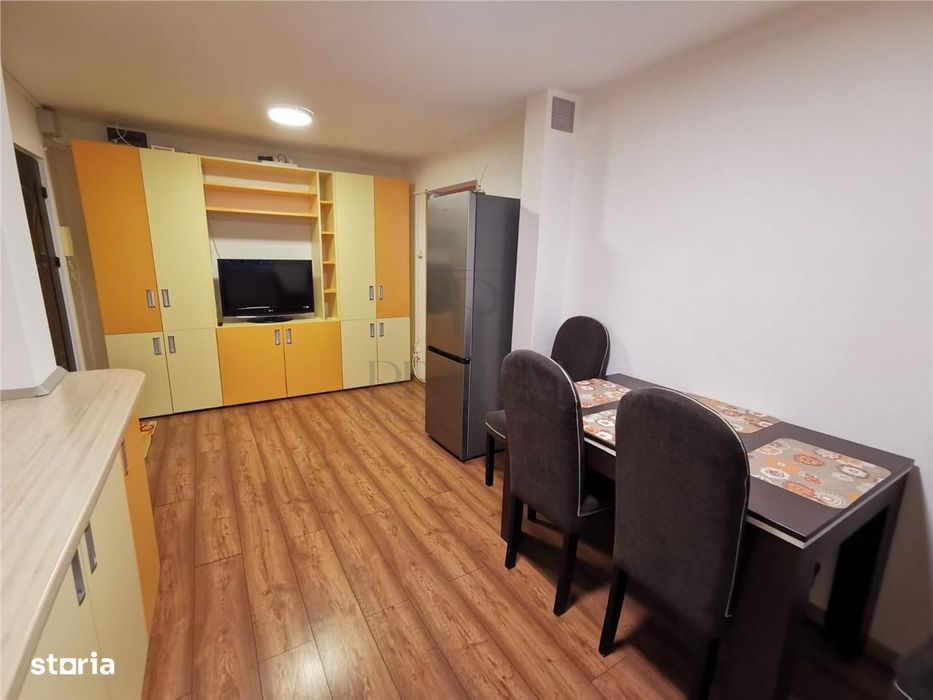 Girocului - 2 Camere - Decomandat - Amenajat -