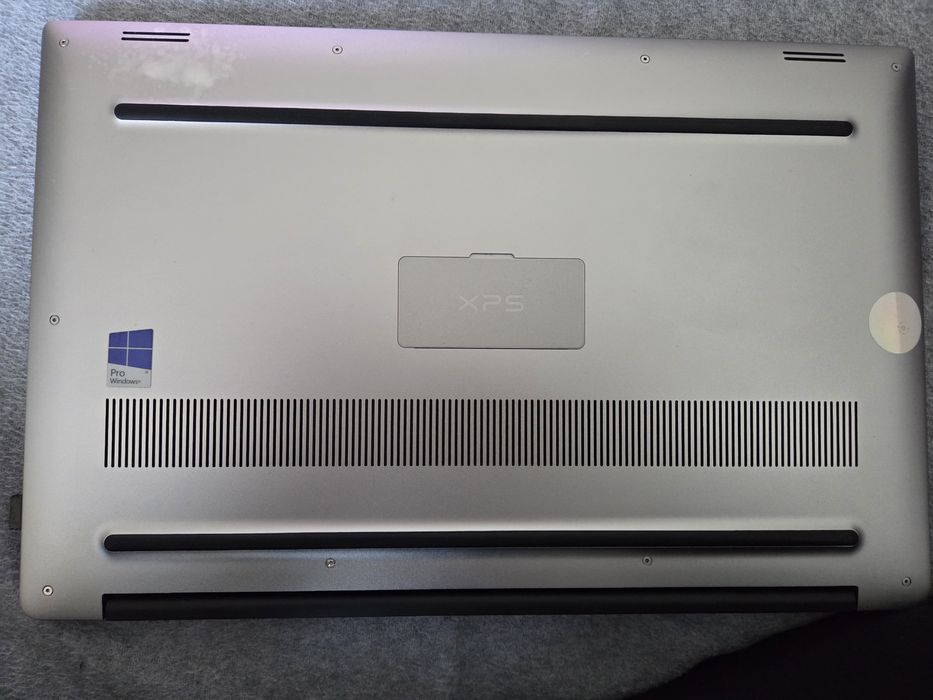 Dell XPS 9560 15" 4K Touch