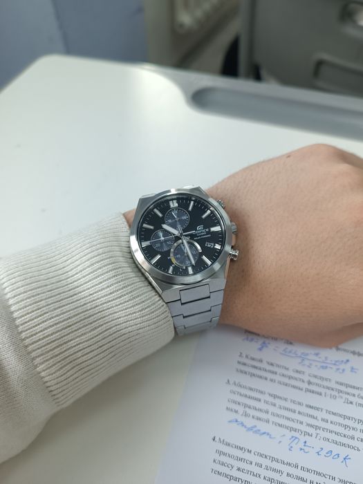 Продам часы мужские