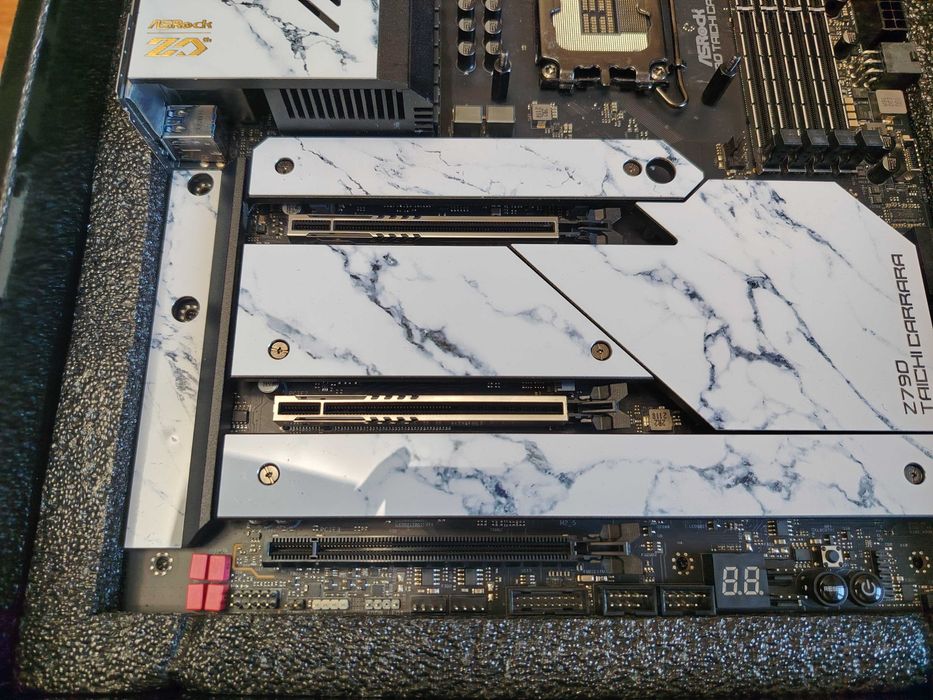 Asrock Taichi Z790 Carrara