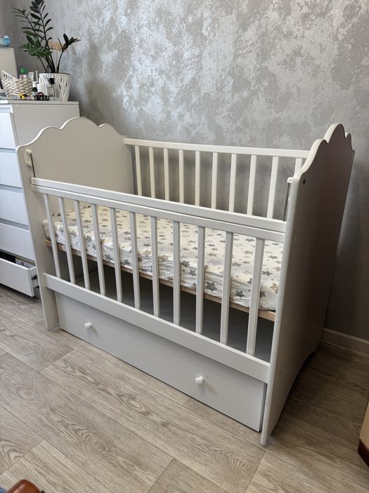 продам детскую кровать