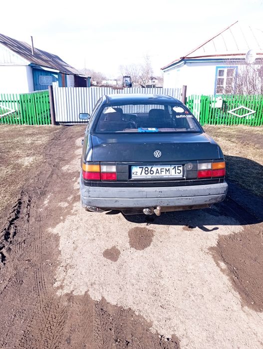 Продам  Пассат б3 1.8