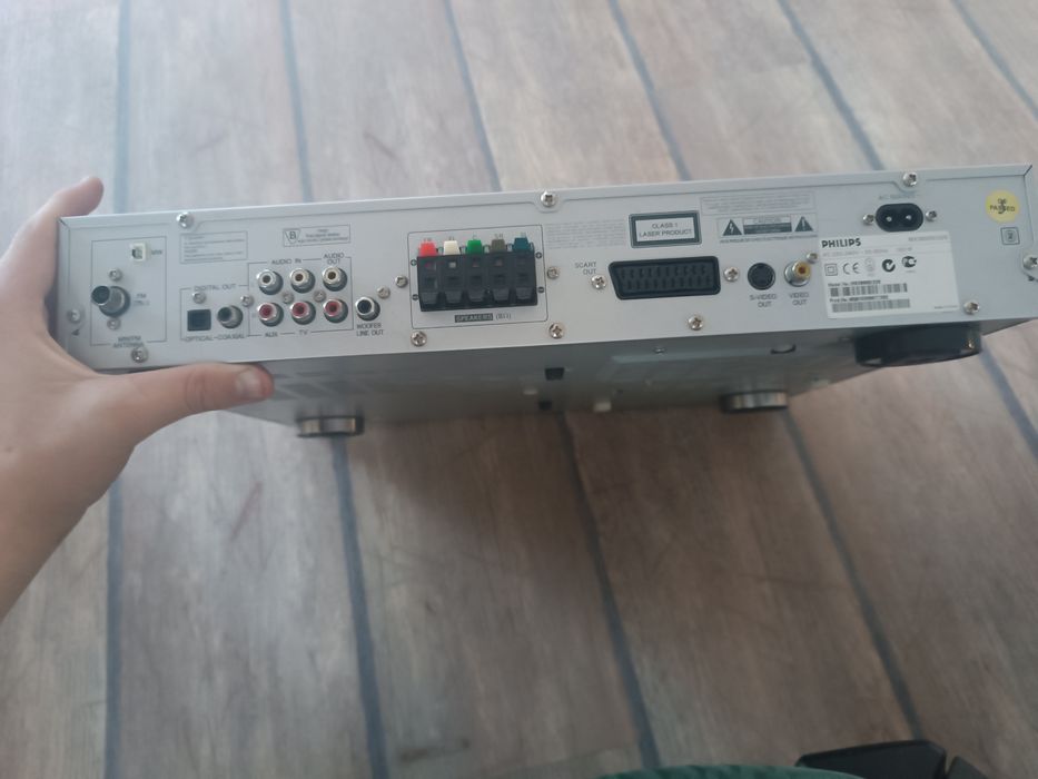 Продавам аудио система Philips MX 3800D