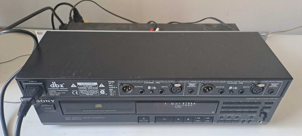 Interfata audio dbx 118 Compresor Gate Studio Rack