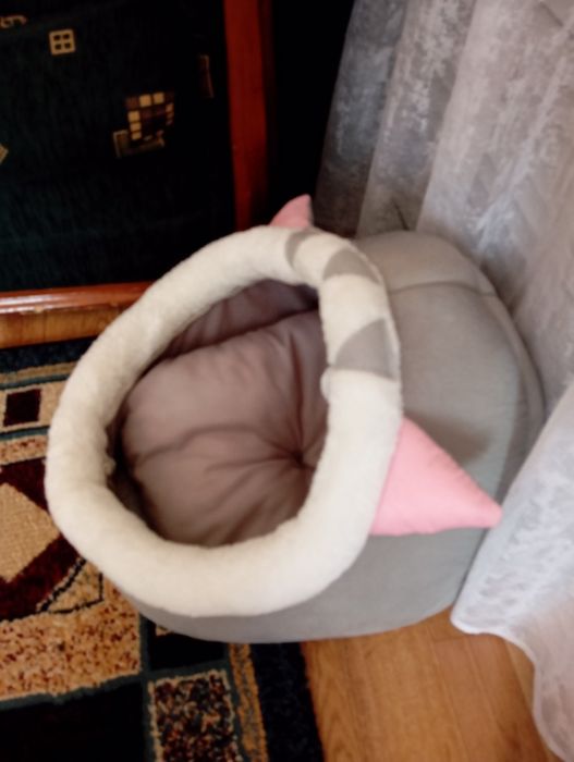 Продам домик для котёнка