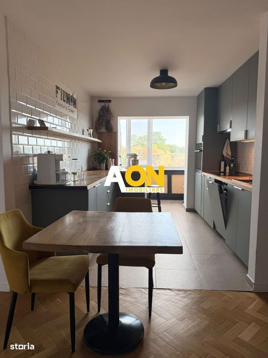 Apartament ultrafinisat, mobilat și utilat – vedere Cetatea Alba Iulia