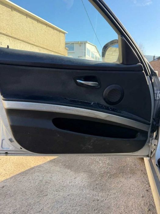 BMW 320 184 на части