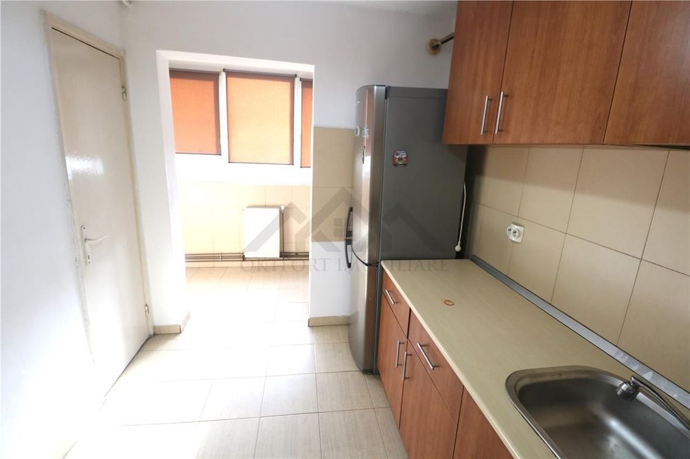 Apartament 2 camere , centrala proprie , Complexul Studentesc