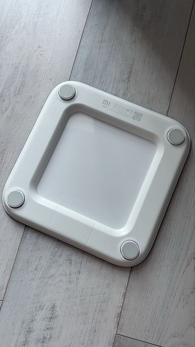 Весы Mi smart scale электронные