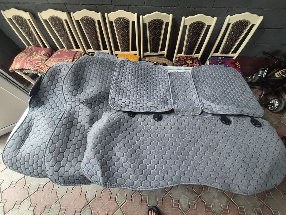 Продам чехлы универсальные