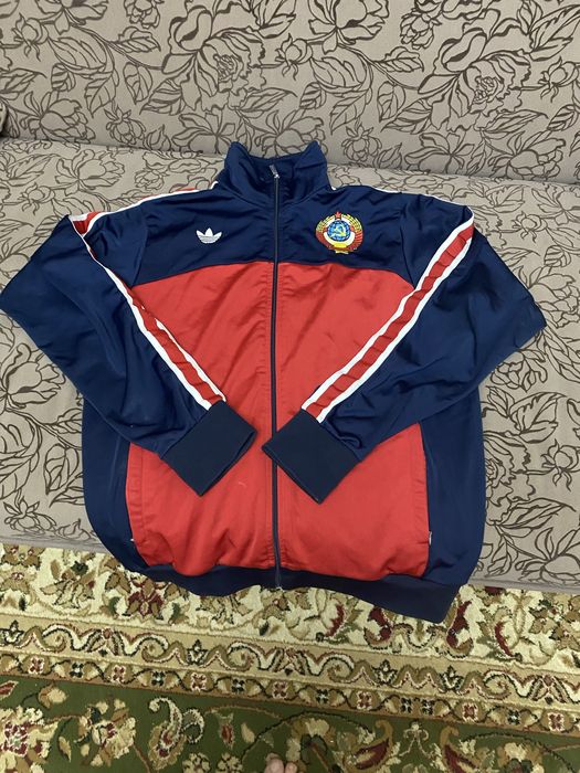 Продам кофта, спортивная одежда