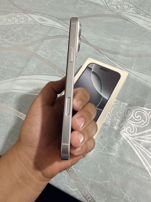 Iphone 16 pro max oq