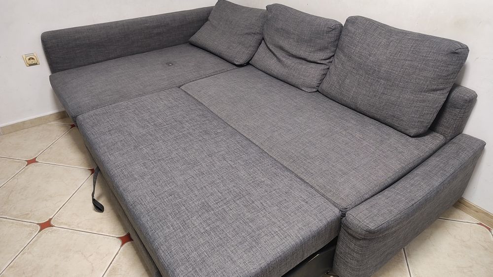 Разтегателен диван FRIHETEN