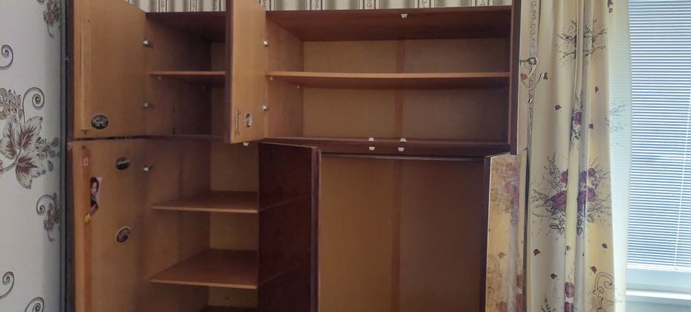 Комплект спално оборудване + гардероб