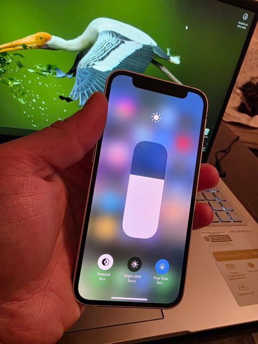 Продам Айфон 12 mini