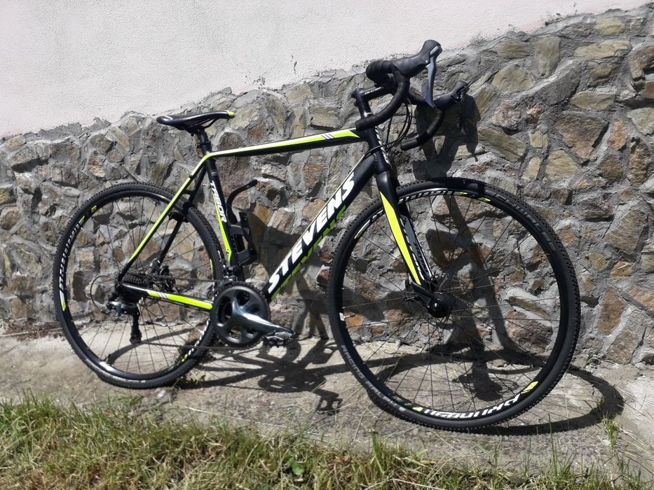 Bicicleta Stevens Tabor 2x10 Shimano Tiagra