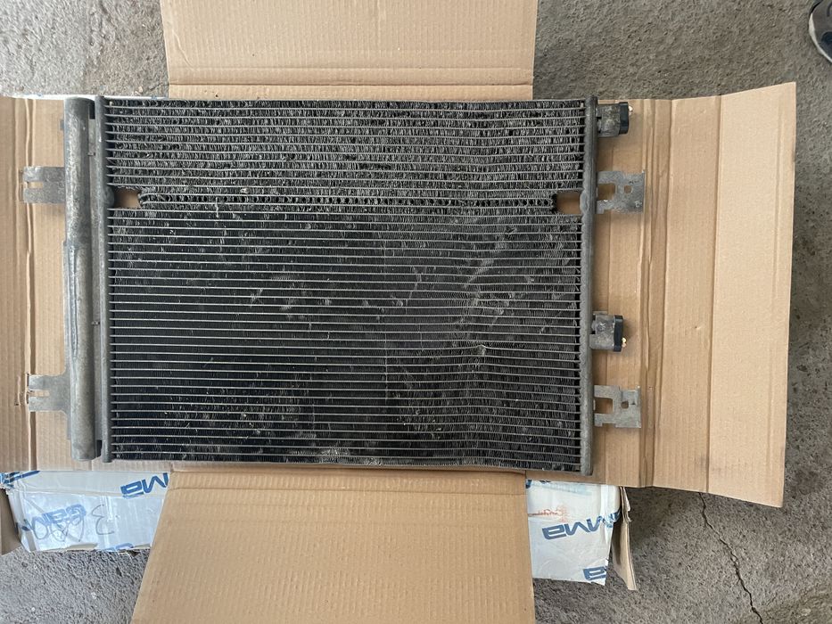 Радиатор от Lada ларгус cross