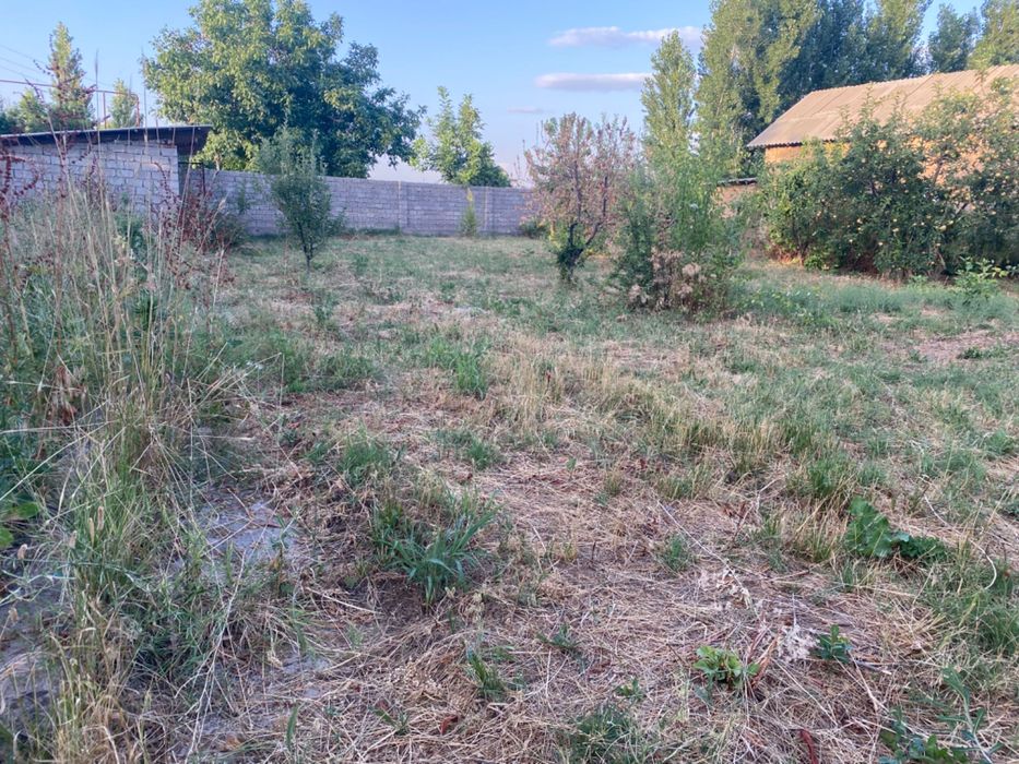 Участка сотилади 8 сотик Дача уч