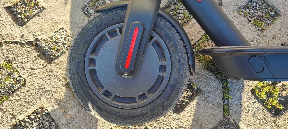 Електрическа тротинетка 350W  + подарък каска