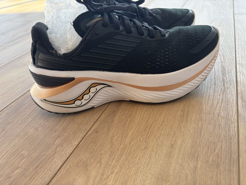 Маратонки Saucony