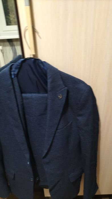 Мужской костюм тройка