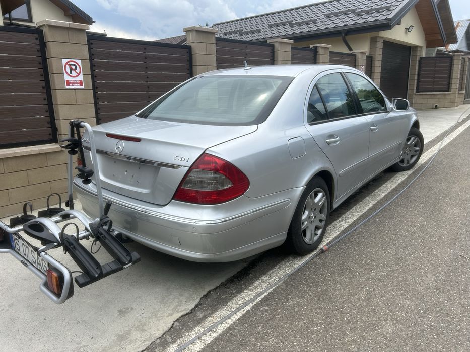 Mercedes E220 170cp