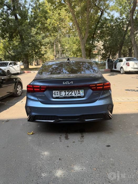Kia cerato GT line 2023