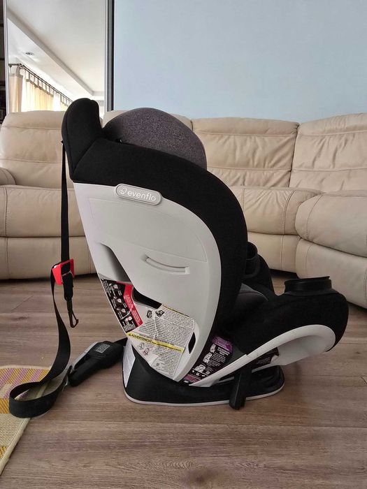 Scaun auto pentru copii bebelusi Evenflo EveryFit/All4One 3-in-1 pana la 10 ani Produs in SUA / Canada nou 1200 lei Starea foarte buna