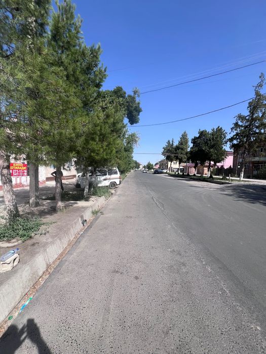 Продается дом в Городе Джума в центре города СОТИЛАДИ!! Торг срочно!!!