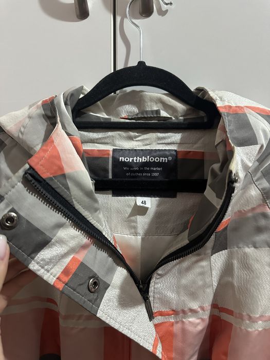 Женская осенняя куртка