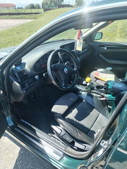Bmw E 46 320i, 6 în linie
