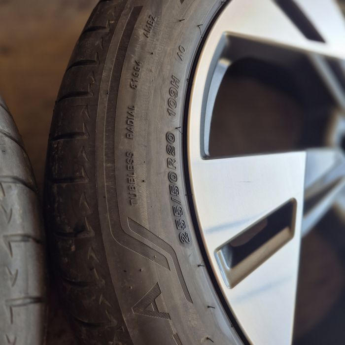 Jante Volskwagen Touareg R 20 5x112  255 50 20 Bridgestone 2022