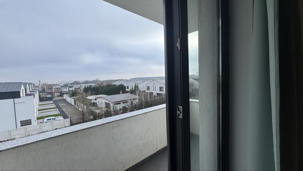 Închiriez garsonieră 40 mp, an construcție 2020