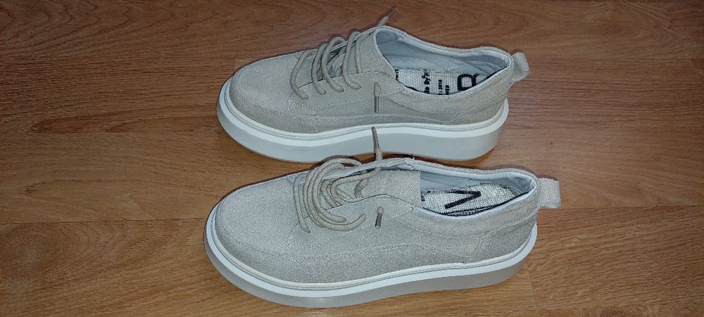 Adidași Zara noi , bocanci de lucru cu fier