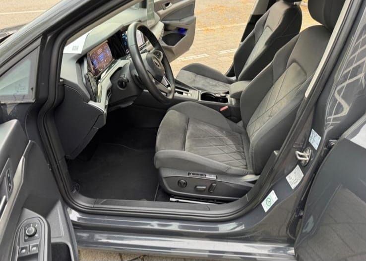 Golf 8 ,2.0dsg.IQ Led,Alcantara Masaj Memory