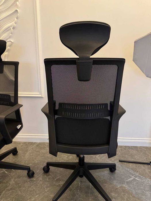 Кресло для персонала офисное, черный