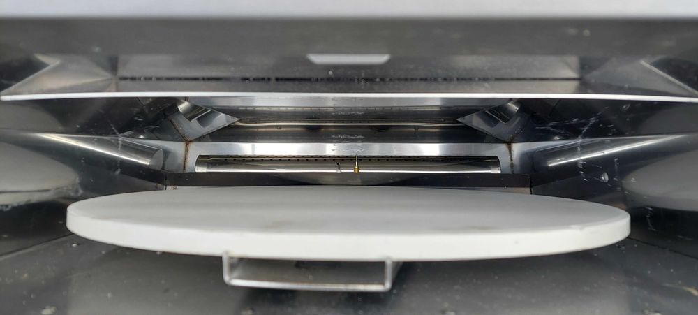 Газова фурна за пица с въртящ се камък за пица