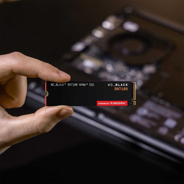 SSD WD Black SN7100 4TB PCI Express 5.0x4 M.2 2280,sigilat