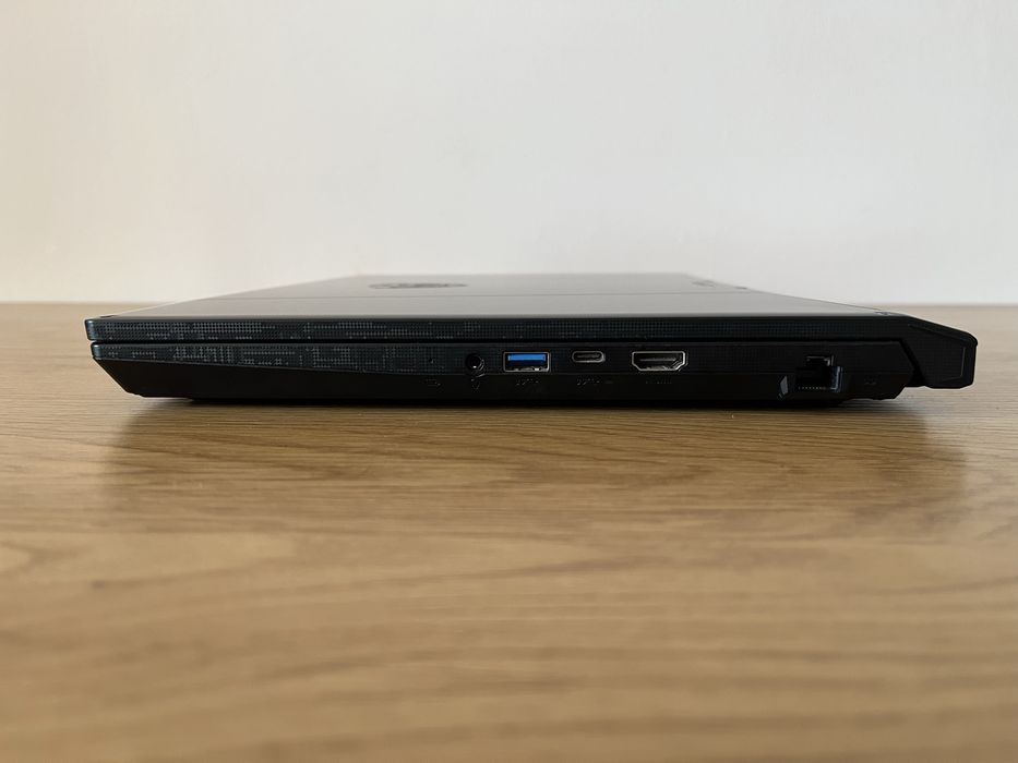 MSI Katana 15 – RTX 4060 8GB | Intel Core i5-12450H | 16GB RAM | 1TB SSD | 144Hz | Stare excelentă